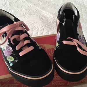 Vans old school flower size 3 new in box